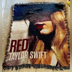 Taylor Swift Red Tapestry Blanket